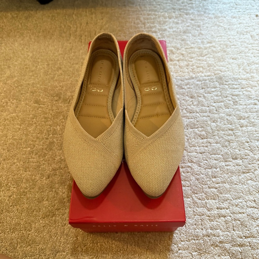 Kelly & Katie Jayde Beige Flats
